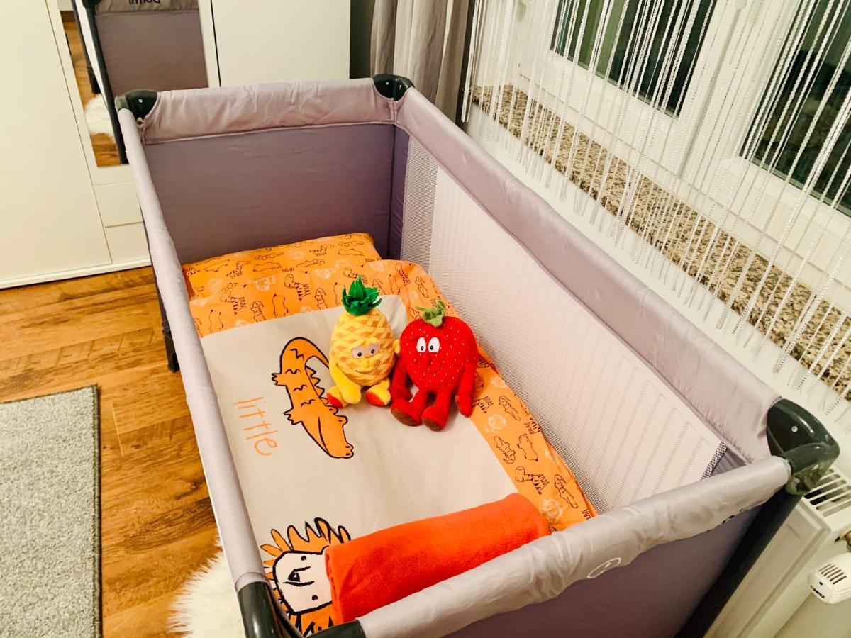 Apartman Korina Otocsán Kültér fotó