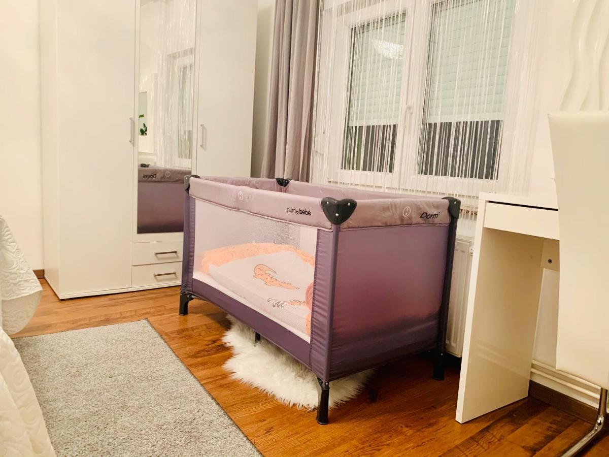 Apartman Korina Otocsán Kültér fotó