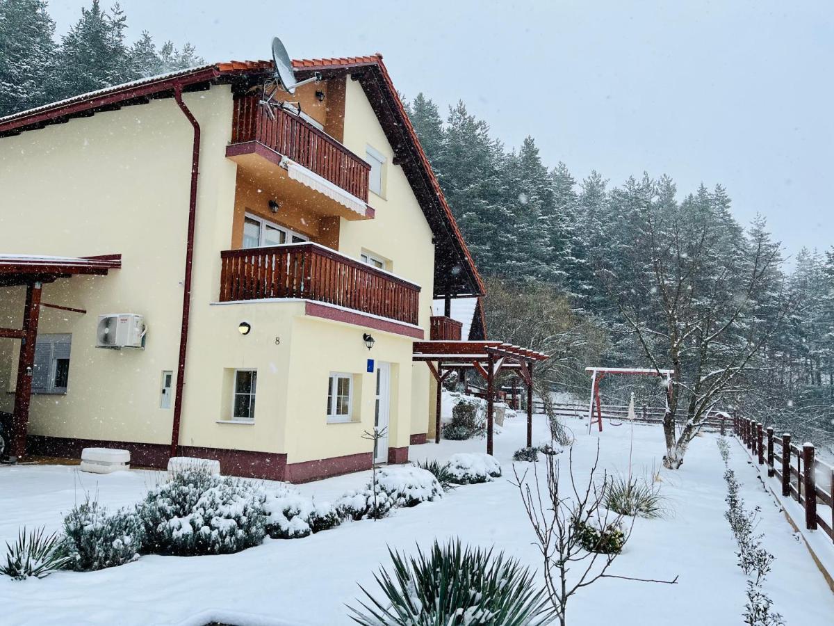 Apartman Korina Otocsán Kültér fotó